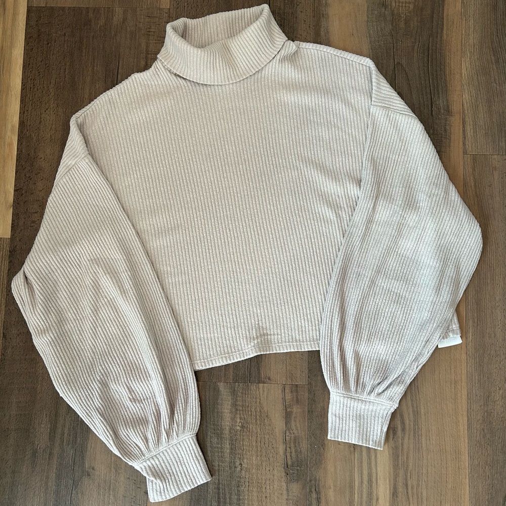 Hollister Beige Ribbed Turtleneck